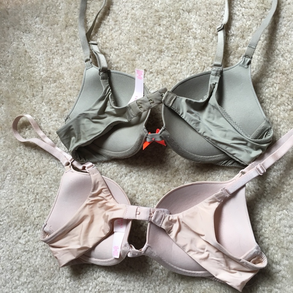 5 Victoria’s Secret Bras - Picture 4 of 8